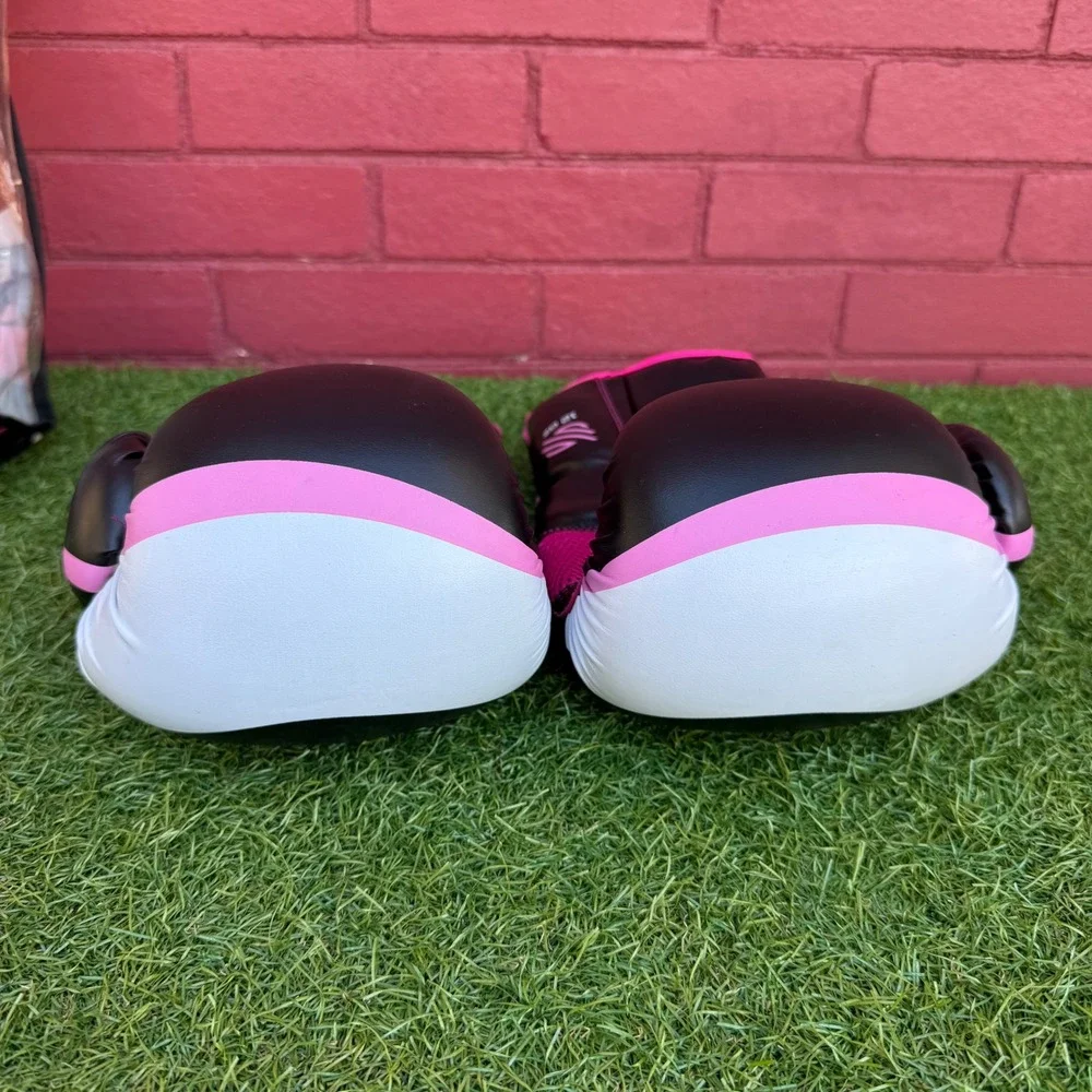 Sanabul Essential Boxing Gloves 12 oz Black Pink Women Training MMA With‎ Bag